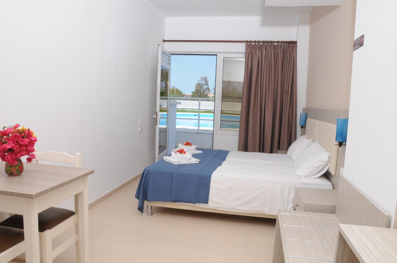 Mastorakis Hotel And Studios แอร์ซอนิสซอส ภายนอก รูปภาพ