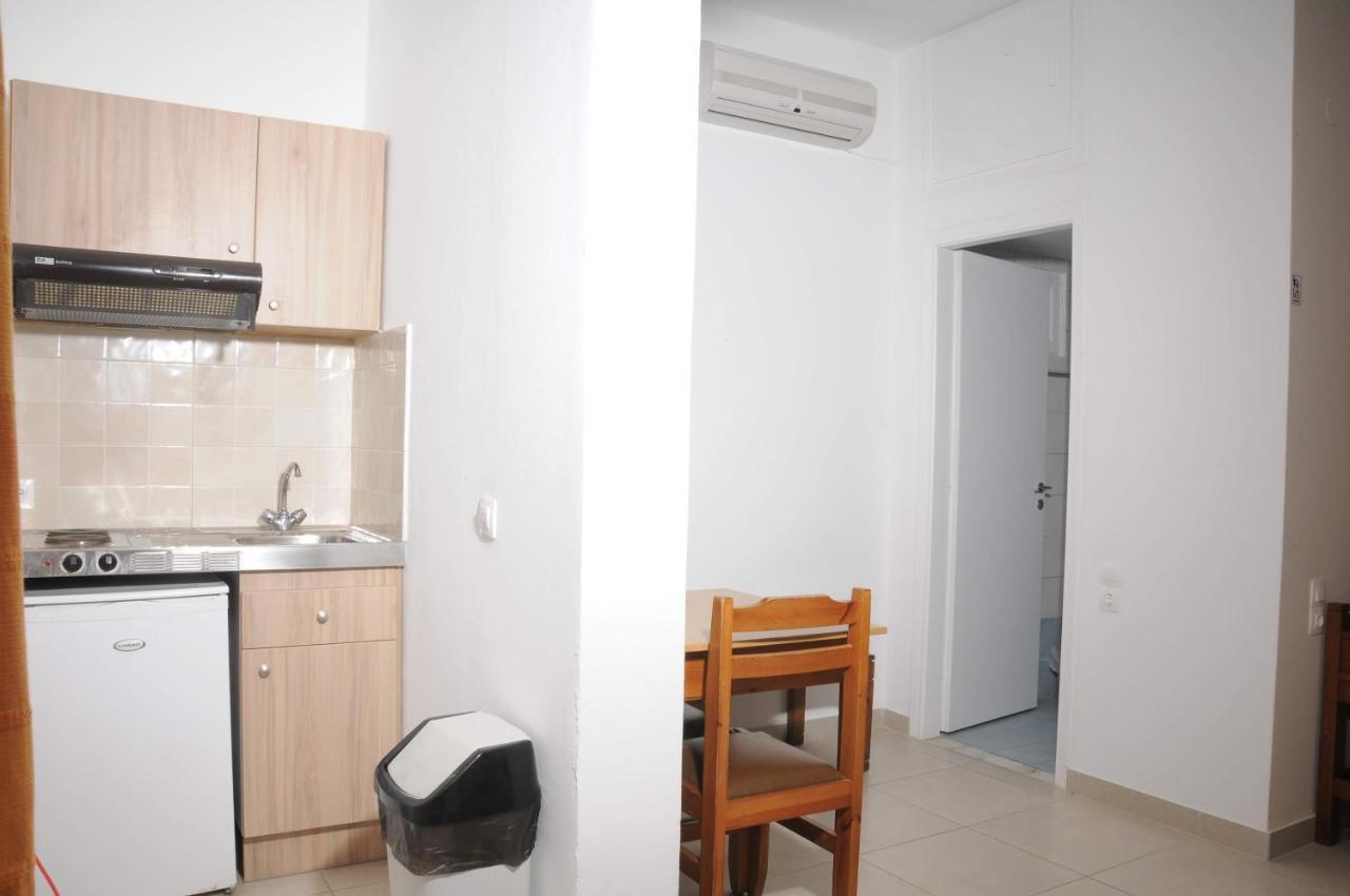 Mastorakis Hotel And Studios แอร์ซอนิสซอส ภายนอก รูปภาพ