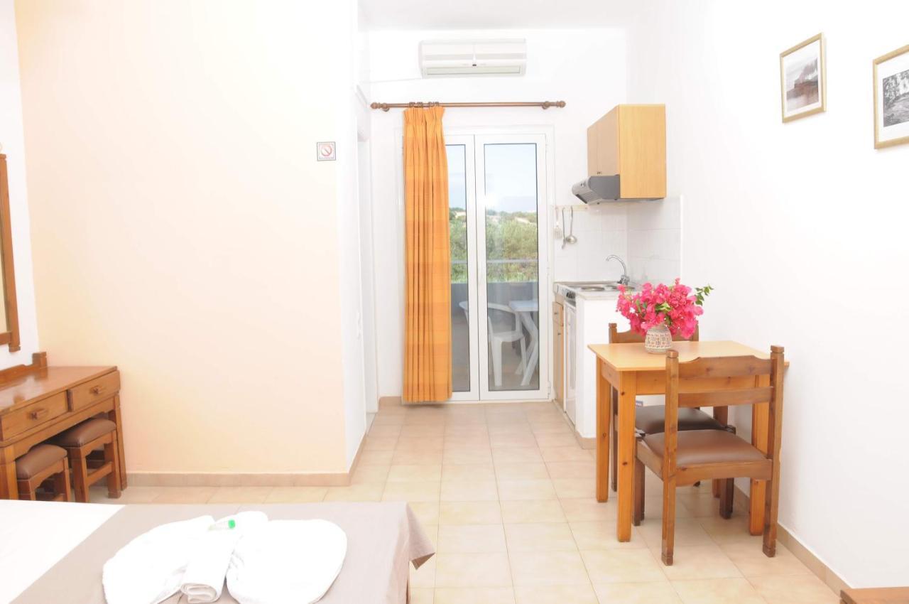 Mastorakis Hotel And Studios แอร์ซอนิสซอส ภายนอก รูปภาพ