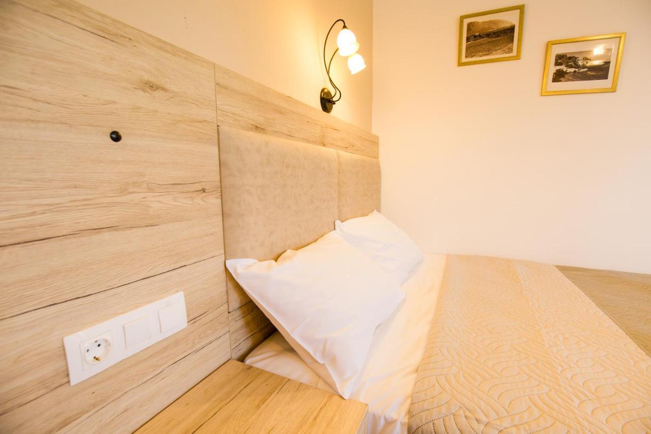 Mastorakis Hotel And Studios แอร์ซอนิสซอส ภายนอก รูปภาพ